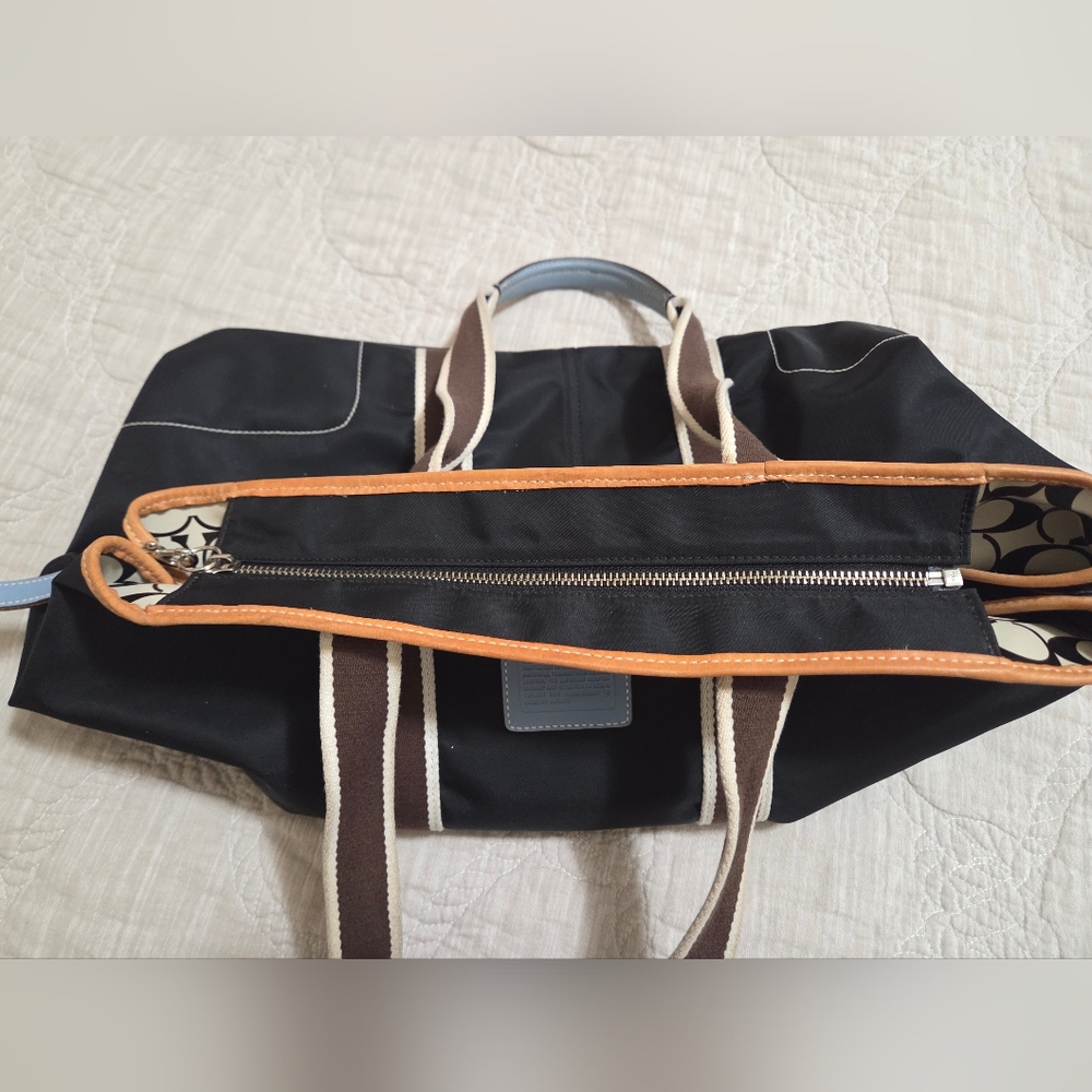 Coach Hampton Black and Brown Tote Bag - Picture 6 of 8